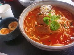 贵州风味红酸汤什锦面-里面·Noodlology(机电院店)