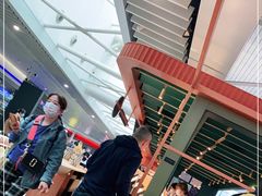 -星巴克(上海虹桥站2A检票口)