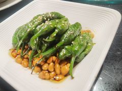 -铜锣湾·有麝自然香(渝北财富中心店)