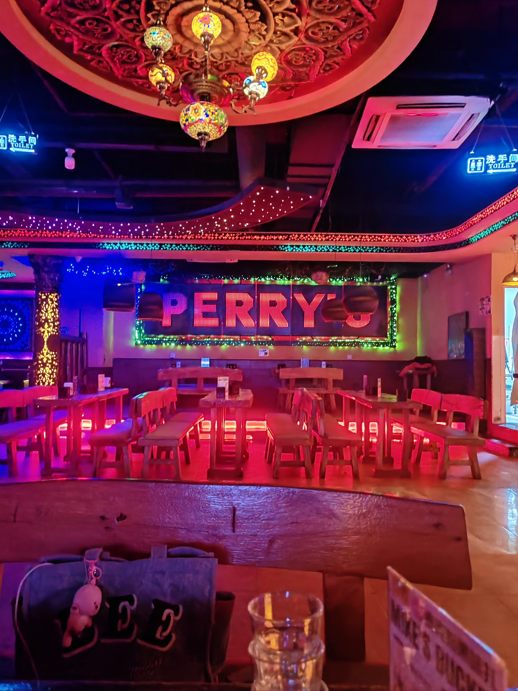 广州perrys酒吧价目表图片