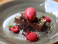 -植物园哈利亚餐厅