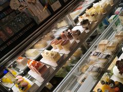 -秋田满满烘焙店
