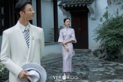 -至臻微拉婚纱摄影