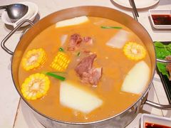 -肥仔文澳门猪骨煲(南京西路店)