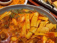 -喇喇排骨火锅·传统韩式脊骨汤(望京西园总店)