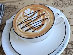 -Mark&Mars Restaurant