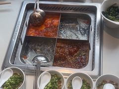 -海底捞火锅(威高广场店)