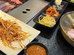 -臻牛烤肉