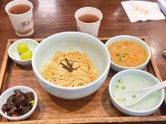 蟹粉黄金捞面-蟹上黄·蟹黄面·江南糖水(人民广场店)