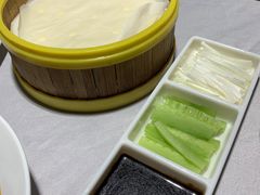 -鸭王烤鸭店(三里河店)