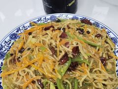 鱼香肉丝-白家平赫园罩饼(文昌大街店)