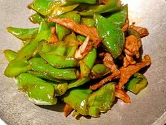 辣椒炒肉-前海沿·青岛菜(大拇指广场石老人店)