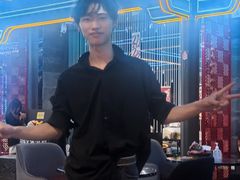 -屋有岛沉浸游戏旗舰店(中山公园店)