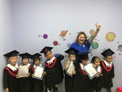 -I-Shine英语国际教育(大三林中心)