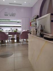 -孔雀手美甲美睫护理