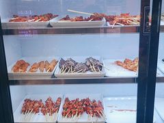 -哈尔滨小酒馆·鲜肉现穿自助烧烤(康新花园店)