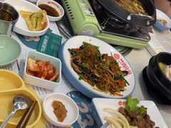 -韩香福烤肉庄园(荣成店)