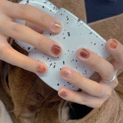 -爱纶美·美甲美睫半永久