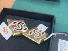 -臻新二手奢侈品回收鉴定(塘桥店)