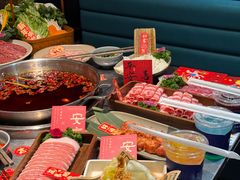 -小天鹅火锅·一线江景洪鼎旗舰店(洪崖洞店)