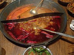 -萍姐火锅·公路夜市(武汉首店)