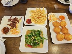 -两兄弟Song Pee Nong(2号店)