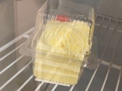 -红宝石·鲜奶小方·海派西点房(南丹店)