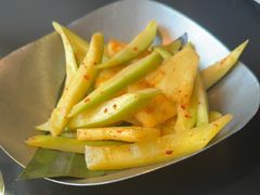 酸嘢芒果-Ameigo梅果·云贵川bistro(长宁来福士店)