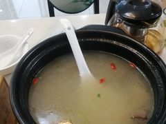 -七的湖·晚芳亭·阳澄湖农家菜·大闸蟹(莲花岛店)