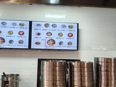 -红鼻子桂林米粉(金唐新光界店)