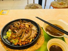 -卓雅桂林米粉