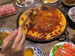 -旧街市鲜货老火锅(大光路店)