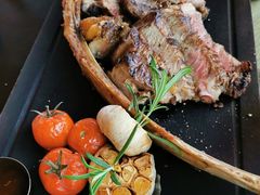 战斧牛排-恰餐厅及酒吧CHAR Bar & Grill(北京三里屯洲际店)
