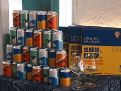 -包整·丝娃娃(一览甲秀楼风景店)