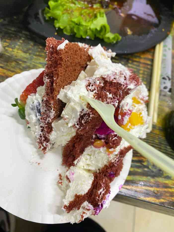 bonjour蛋糕店-"本人喜欢吃甜品,在沈阳站等车的时候,在附.