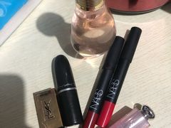 -日上免税店(三径路t3店)