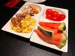 -辣尚瘾·烤鱼·新川菜(牡丹园直营店)