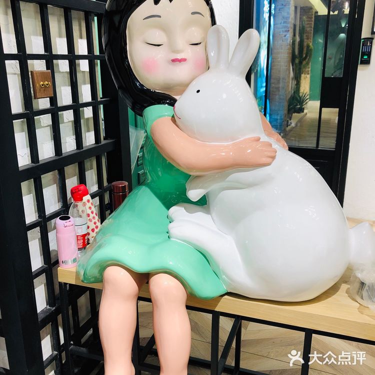 藏于闹市，来『花拾光』遇见森系小清新的你