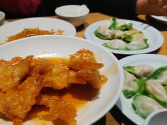 -关东小磨东北菜(上海长风大悦城店)
