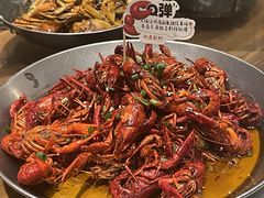 -巴厘龙虾·榜首油焖大虾(音乐学院·沿江酒馆店)