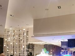 -松咖啡自助餐厅·松北香格里拉