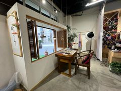 -鲁邦国际风情街(麦世达韩国精品百货店)