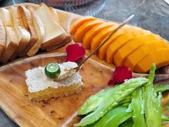 -靓湾海鲜·海景餐厅(小麦岛店)