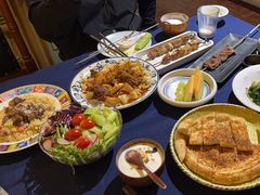 -伊带伊路新疆美食府(呼家楼店)