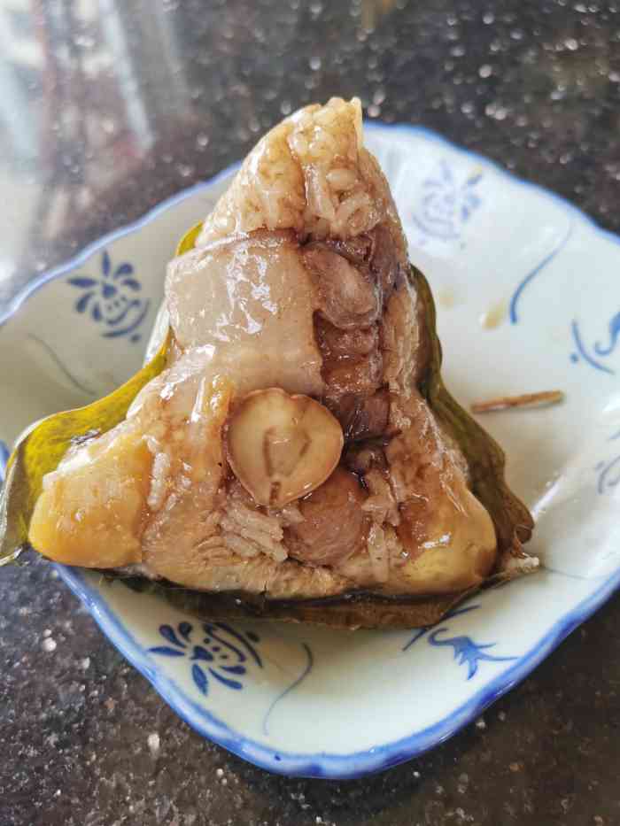 老妈宫粽球-"汕头小公园附近的以及传统小吃店,不难找,.