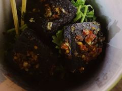 黑色经典臭豆腐-黑色经典臭豆腐·湖南特产(步行街店)