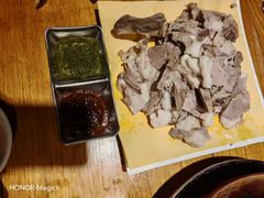 -蒙艾里民族传统菜蒙餐