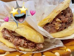精品驴肉火烧-闫家驴肉老店(华电一校店)
