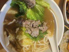 -三千粉牛肉米粉(来客茂店)