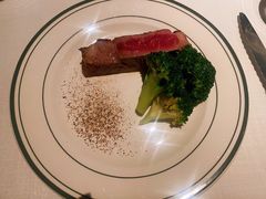 -Wolfgang’s Steakhouse 沃夫冈牛排馆(上海白玉兰广场店)